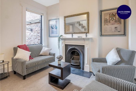 Stylish House - Moments To Kings Cross & City - Kempsey Accommodation 0
