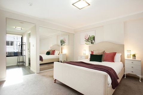 Stylish Loft Steps From City In Best Neighbourhood - Kempsey Accommodation 1