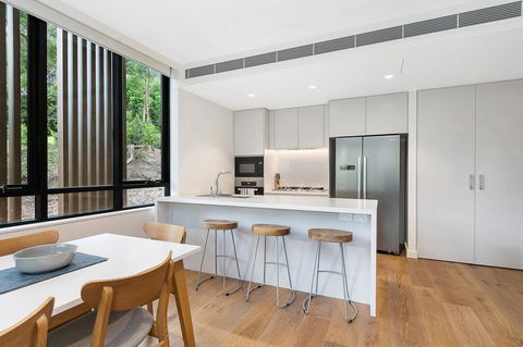 Stylish Lux Home With Hotel Grade Cleanliness - Kempsey Accommodation 3