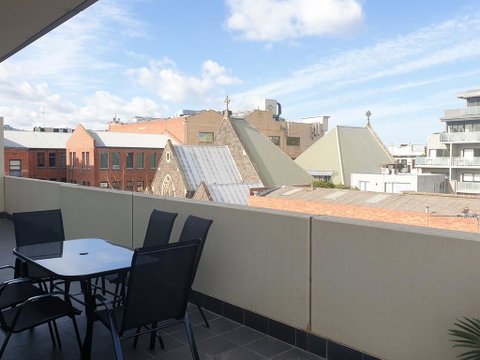 Stylish Modern 3BD Retreat At An Amazing Location - Kempsey Accommodation 2
