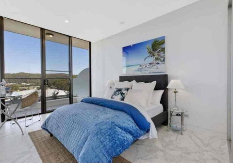 Stylish Penthouse With Views & Jacuzzi - Kempsey Accommodation 2