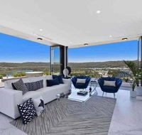 Stylish Penthouse with Views  Jacuzzi - Kempsey Accommodation