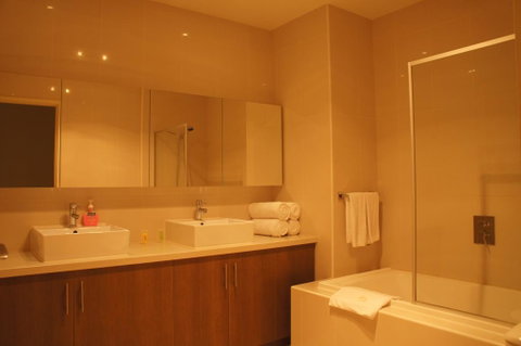Summer Inn Holiday Apartments - Kempsey Accommodation 3