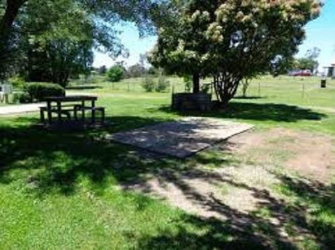 Summit Cabin - Kempsey Accommodation 2