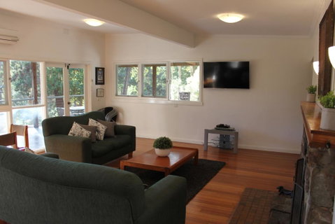 Sunny Corner Lake Eildon - Kempsey Accommodation 3