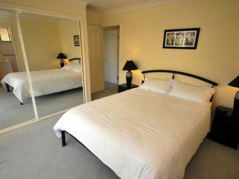 Sunset Place' 1/29 Sunset Boulevard- Gorgeous Townhouse So Close To The Water - Kempsey Accommodation 1