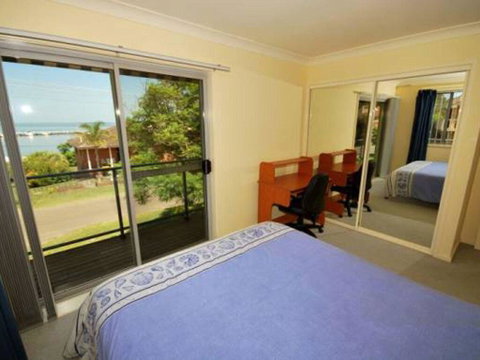 Sunset Place' 1/29 Sunset Boulevard- Gorgeous Townhouse So Close To The Water - Kempsey Accommodation 2