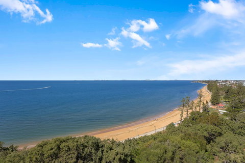 Sunset Sails Redcliffe - Kempsey Accommodation 0