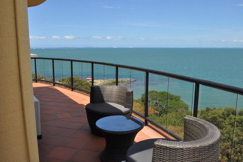Sunset Sails Redcliffe - Kempsey Accommodation 1
