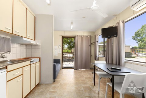 Sunset Top Tourist Park - Kempsey Accommodation 2