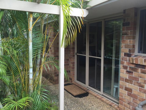 Sunshine Coast Tropical Getaway - Kempsey Accommodation 3