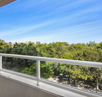 Super Convenient Apartment with Garden Views - Kempsey Accommodation