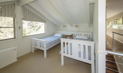Surfers Ave Retreat Narrawallee - Kempsey Accommodation 2