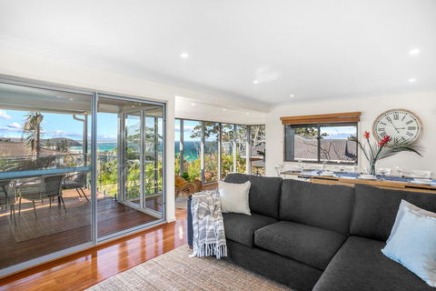 Surfers Beach House - Kempsey Accommodation 3