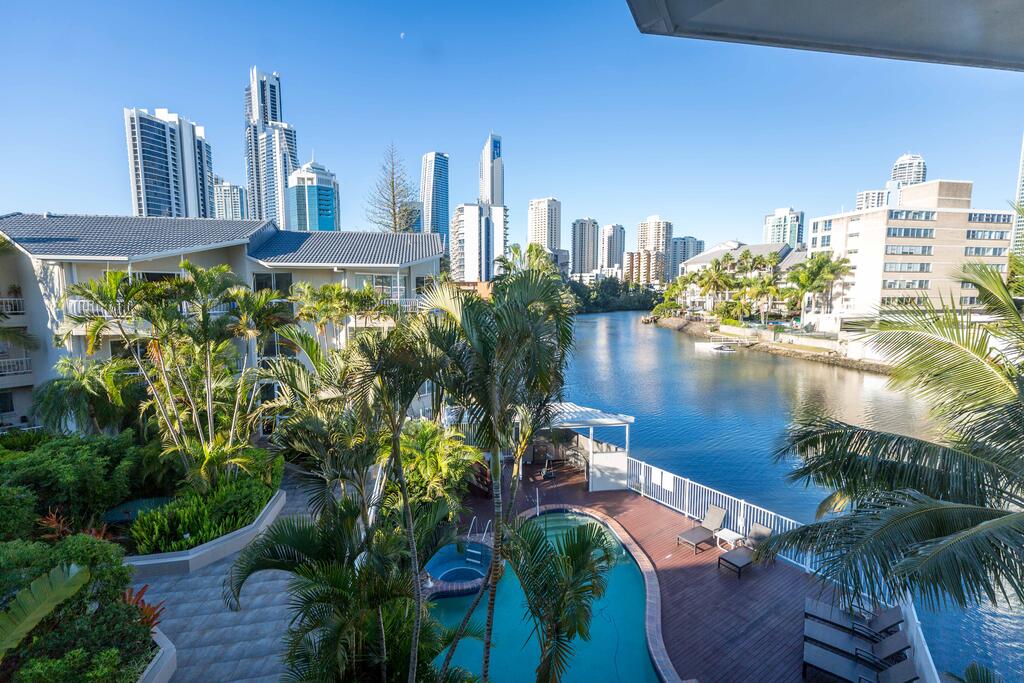 Bundall Bc QLD Kempsey Accommodation