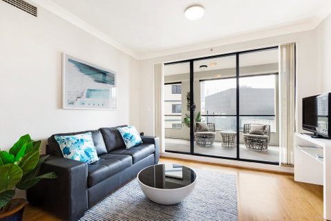 Surry Hills Fully Self Contained Modern 1 Bed Apartment (1012ELZ) - Kempsey Accommodation 1