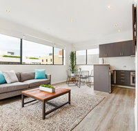 Surry Hills Modern Self-Contained One-Bedroom Apartment 19 FOV - Kempsey Accommodation