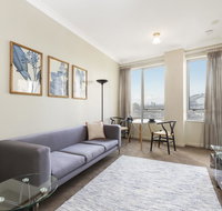 Sydney CBD 1 Bedroom Self-Contained Apartment with Spectacular Sydney Harbour View 1312 BRG - Kempsey Accommodation