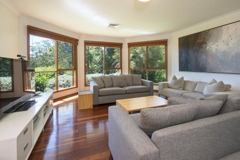 Taliesin - Beautiful 4 Bedroom Home With Amazing Views! - Kempsey Accommodation 3