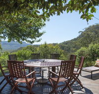 Taliesin - Beautiful 4 bedroom home with amazing views - Kempsey Accommodation
