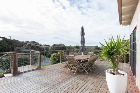 Tallarook Beach House - Very Close To Beach - Kempsey Accommodation 0