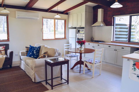 Tamu Barossa - Kempsey Accommodation 3