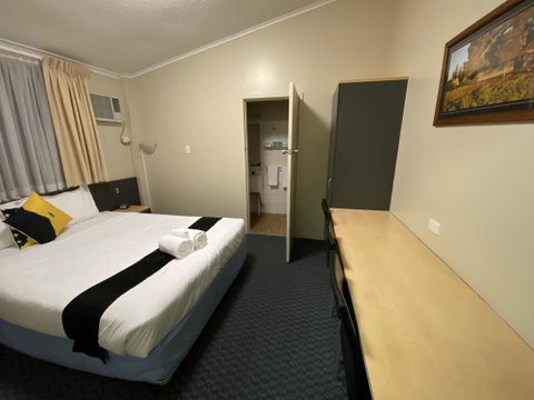 Taree Motor Inn - Kempsey Accommodation 3