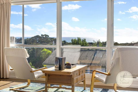 TASSIE SEASIDE SERENITY - L'Abode Accommodation - Kempsey Accommodation 2