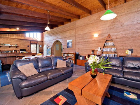 Tea Tree - Kempsey Accommodation 0