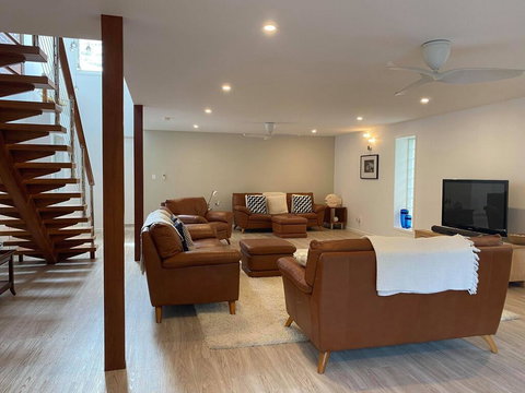 The Old Gallery - Kempsey Accommodation 3