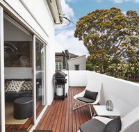 The Anderson South Melbourne MSAC 400m Parking Balcony - Kempsey Accommodation