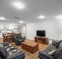 The Antonia Way - Kempsey Accommodation