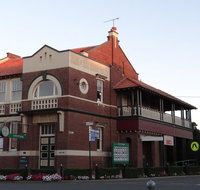The Bank BB West Wyalong
