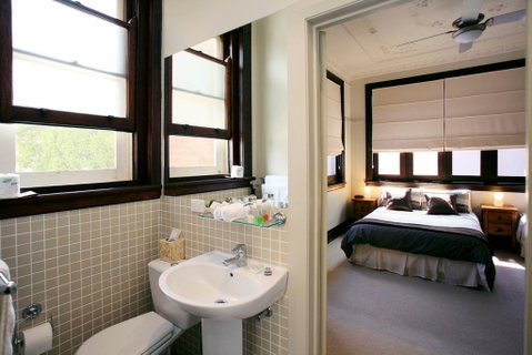 The Bank Guesthouse - Kempsey Accommodation 0