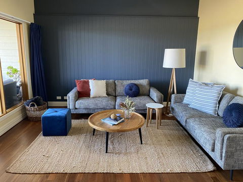 The Beach House & Villas - Kempsey Accommodation 0