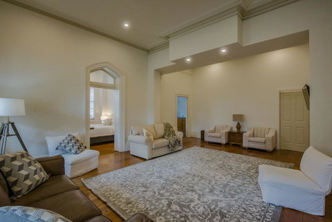 Roxburgh House Apartments - Kempsey Accommodation 14