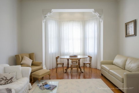 Roxburgh House Apartments - Kempsey Accommodation 5