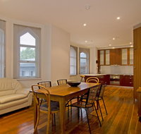 Roxburgh House Apartments - Kempsey Accommodation