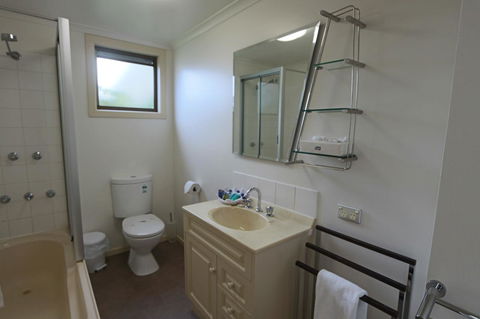 Moonah Central Apartments - Kempsey Accommodation 27