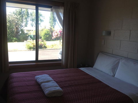 Willaway Motel Apartments - Kempsey Accommodation 9