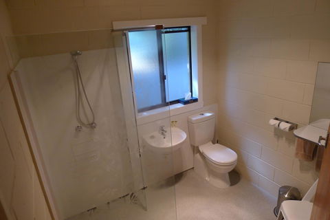 Willaway Motel Apartments - Kempsey Accommodation 8