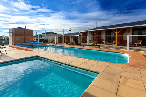 Beachfront Bicheno - Kempsey Accommodation 34