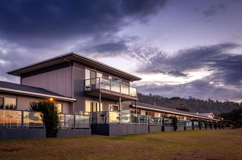 Beachfront Bicheno - Kempsey Accommodation 39
