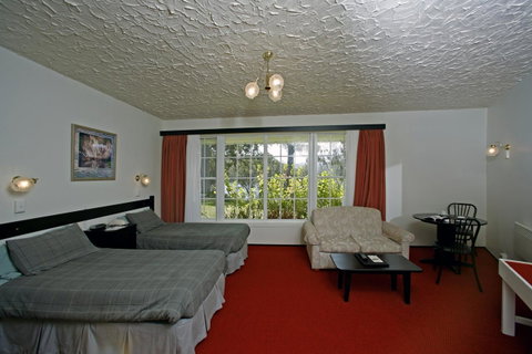 The Fox And Hounds Historic Hotel - Kempsey Accommodation 30
