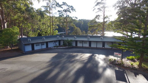 The Fox And Hounds Historic Hotel - Kempsey Accommodation 3