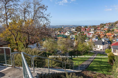 City Lights - Kempsey Accommodation 21