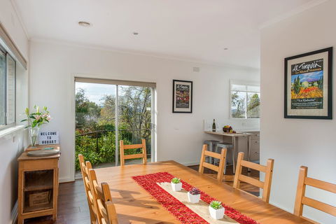 City Lights - Kempsey Accommodation 3