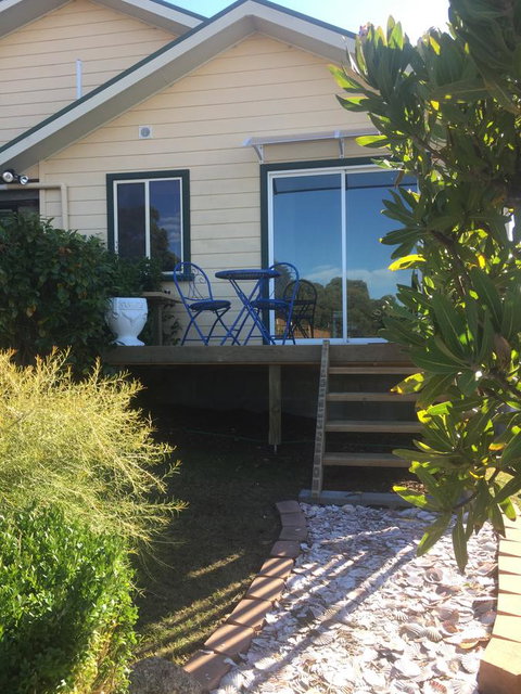 Bicheno Bell - Kempsey Accommodation 7