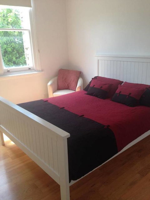 Hobart Colonial Apartment - Kempsey Accommodation 13