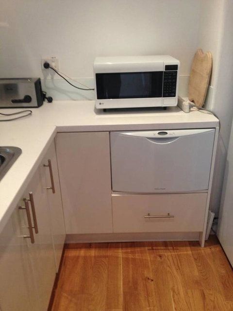 Hobart Colonial Apartment - Kempsey Accommodation 3